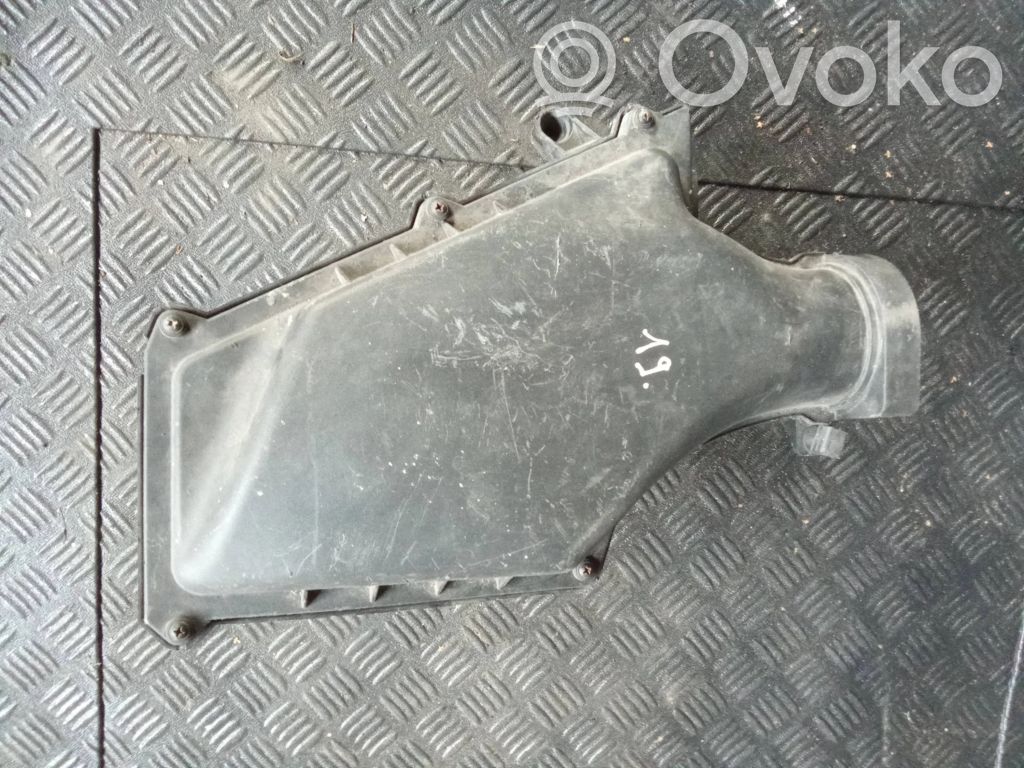 Volvo V50 Air filter box 