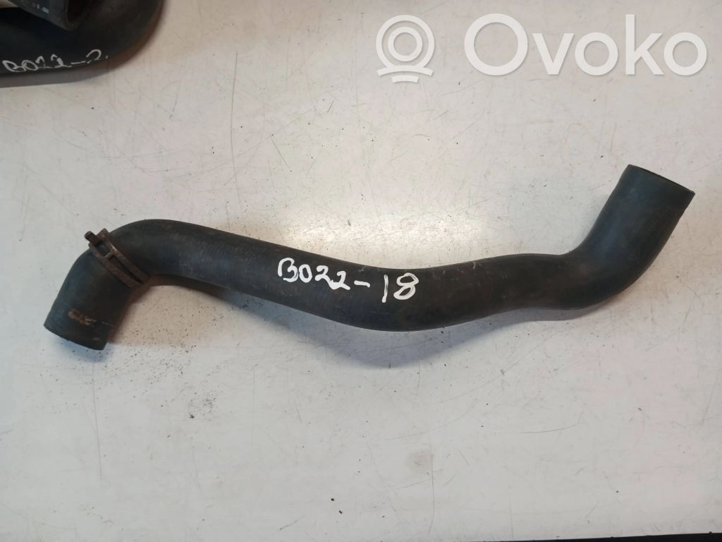 Volvo V50 Engine coolant pipe/hose 