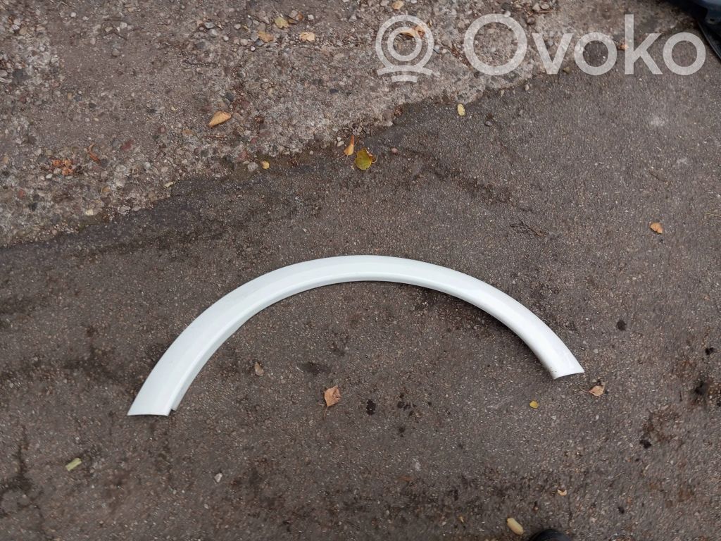 Volvo C30 Rear arch trim 
