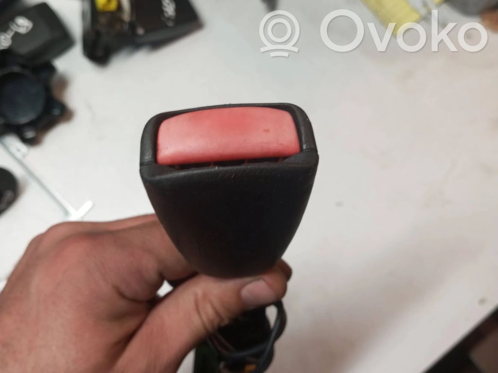Volvo S60 Klamra przedniego pasa bezpieczeństwa 