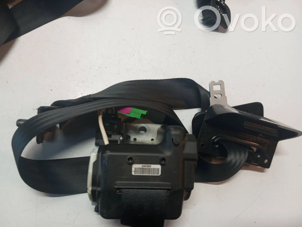 Volvo XC60 Cinturón medio (trasero) 