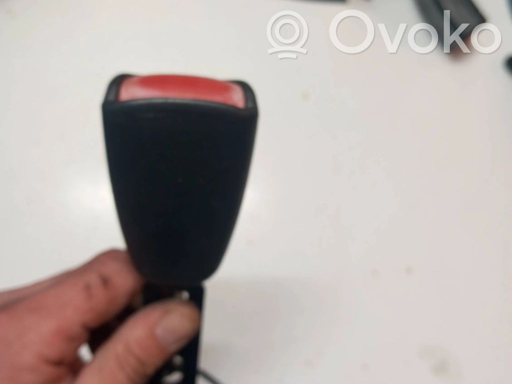 Volvo S60 Klamra przedniego pasa bezpieczeństwa 