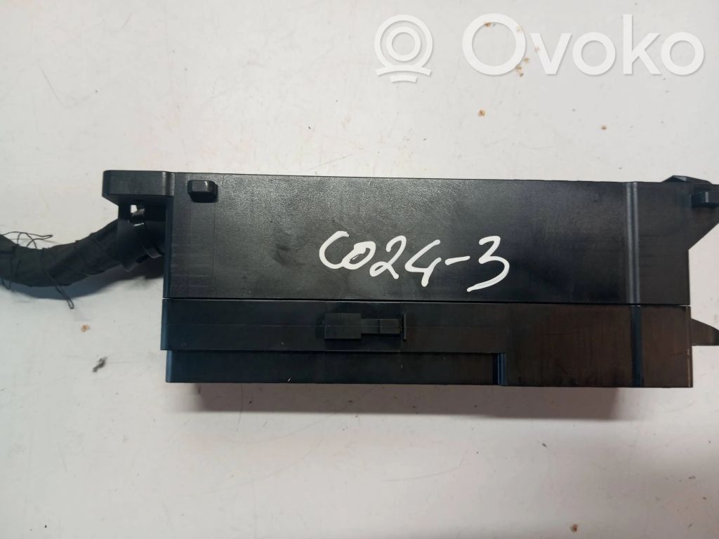 Volvo V40 Fuse module 