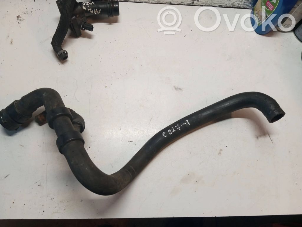Volvo S80 Engine coolant pipe/hose 