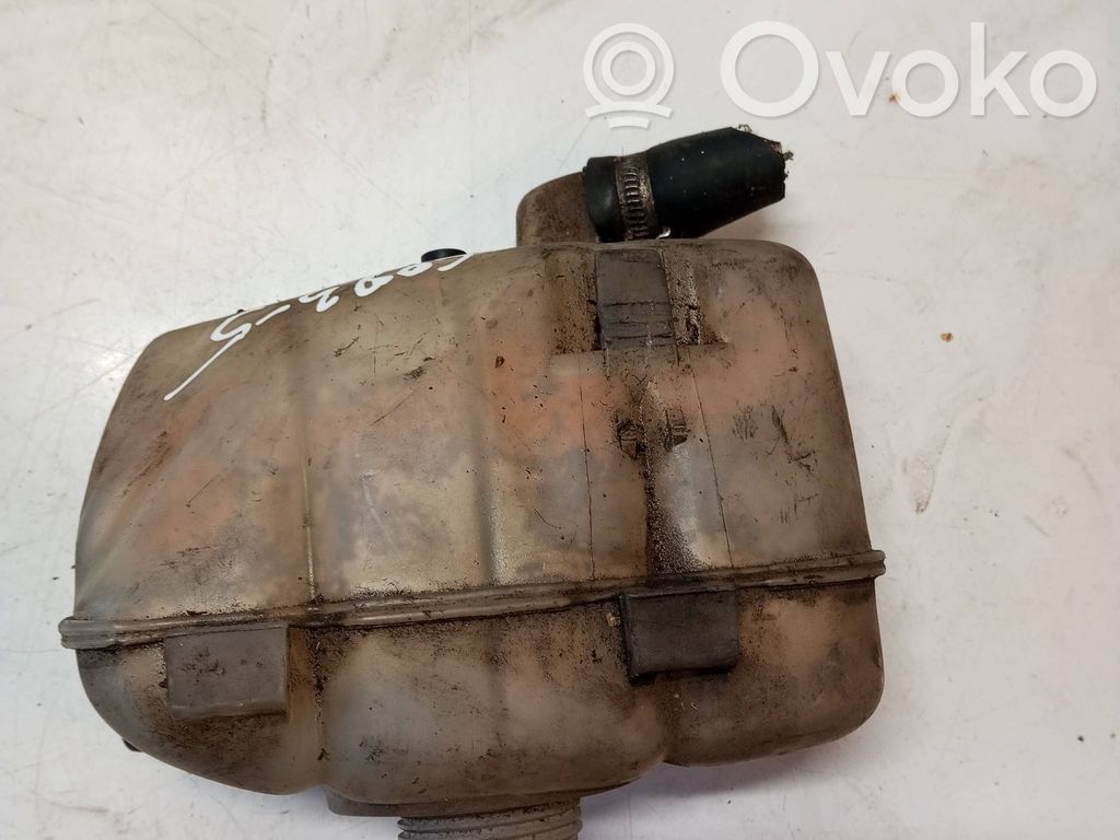 Volvo V70 Aušinimo skysčio išsiplėtimo bakelis 
