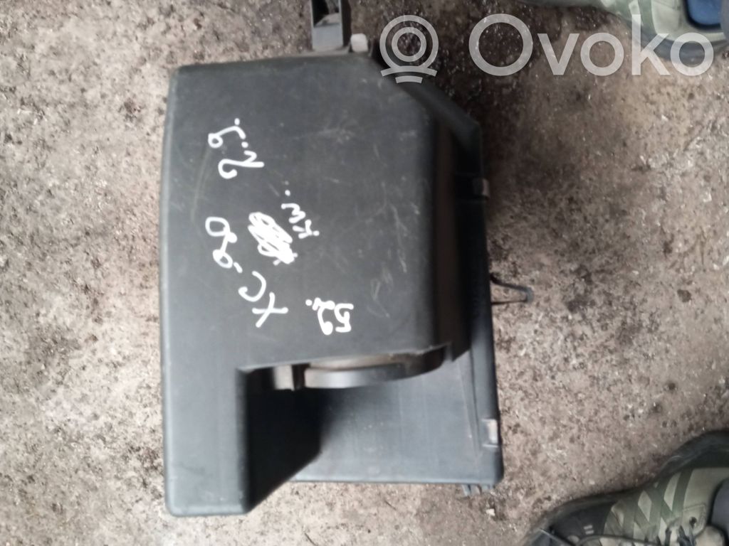 Volvo V70 Ilmansuodattimen kotelo 