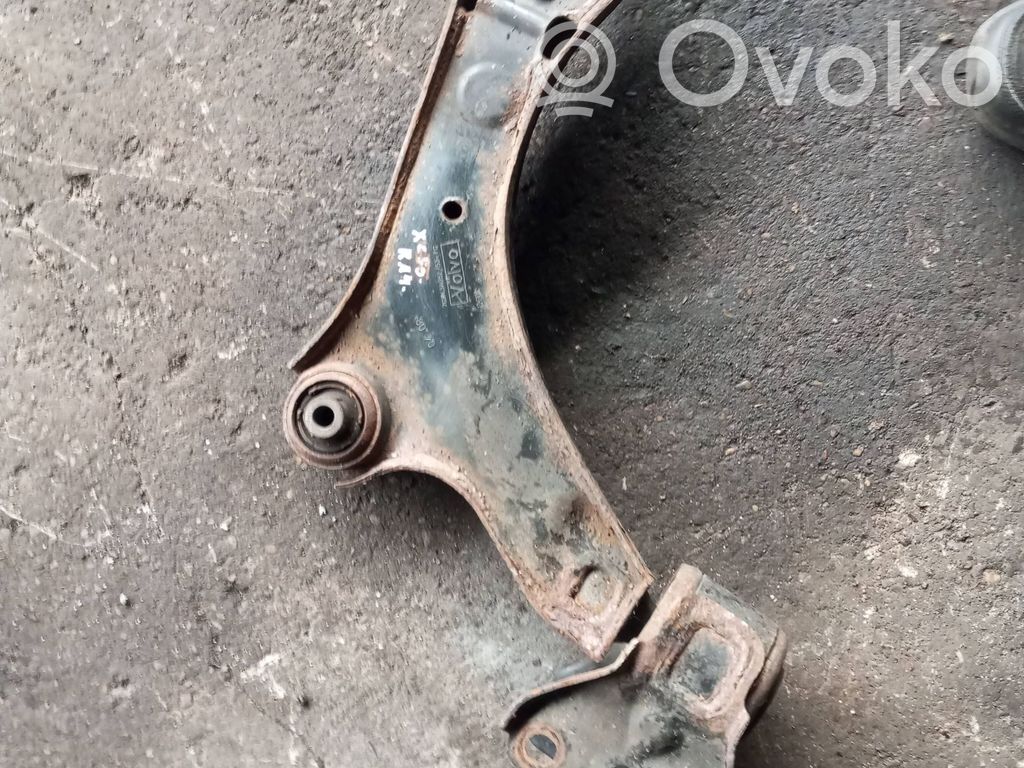 Volvo XC70 Вилы 