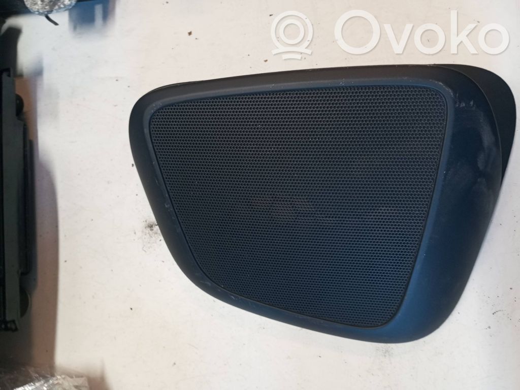 Volvo XC60 Cache enceinte centrale 