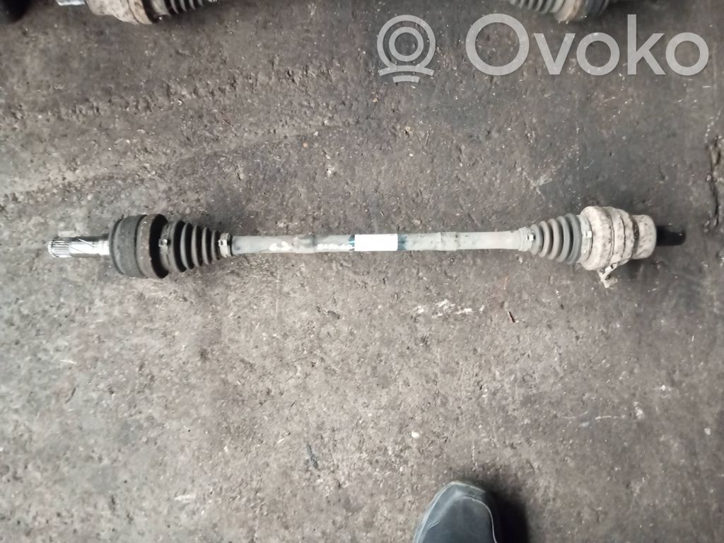 Volvo XC90 Galinis pusašis 