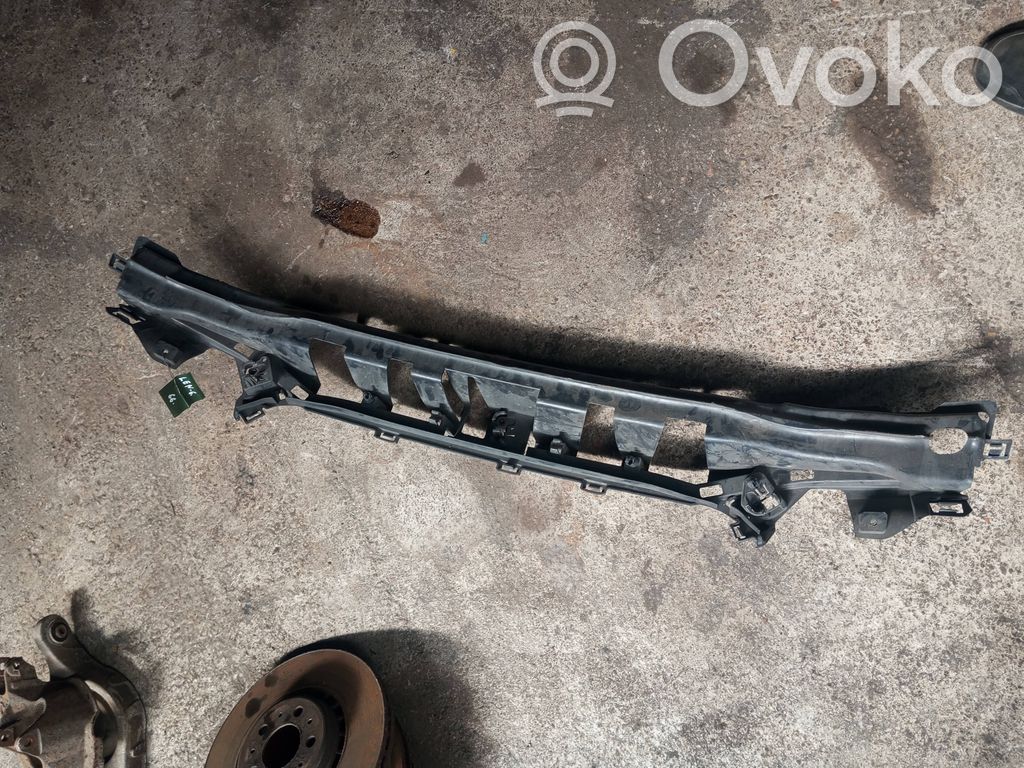 Volvo V40 Front bumper support beam 