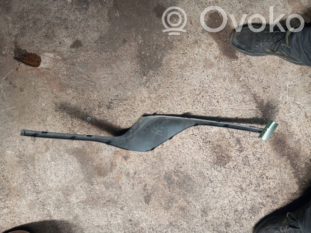 Volvo V40 Listón embellecedor del parachoques delantero 