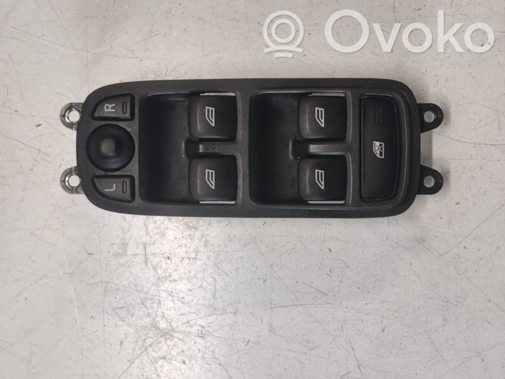 Volvo XC60 Electric window control switch 