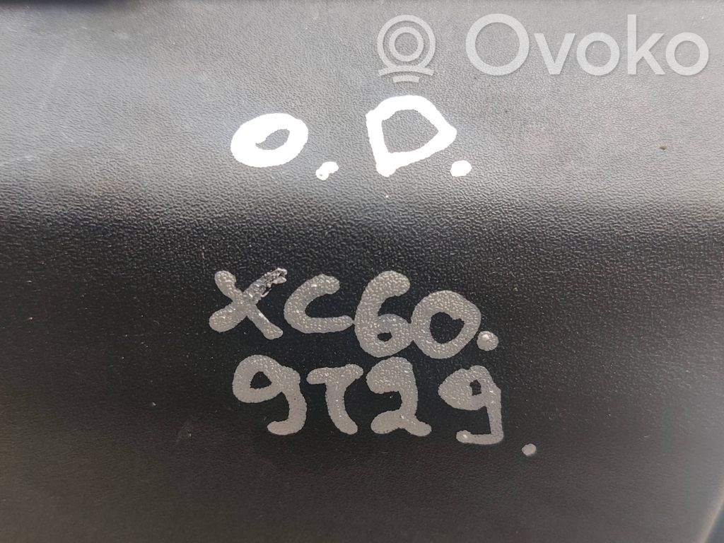 Volvo XC60 Obudowa filtra powietrza 