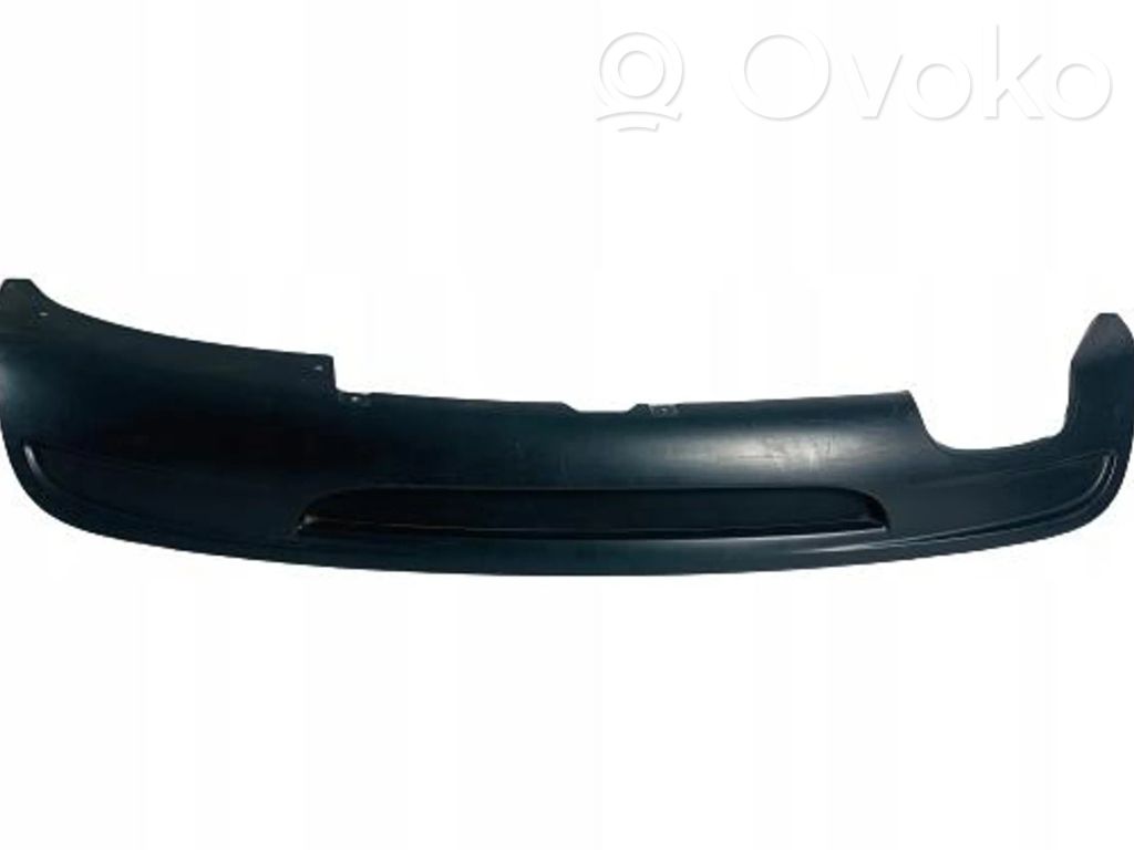 BMW 1 E82 E88 Apatinė bamperio dalis 
