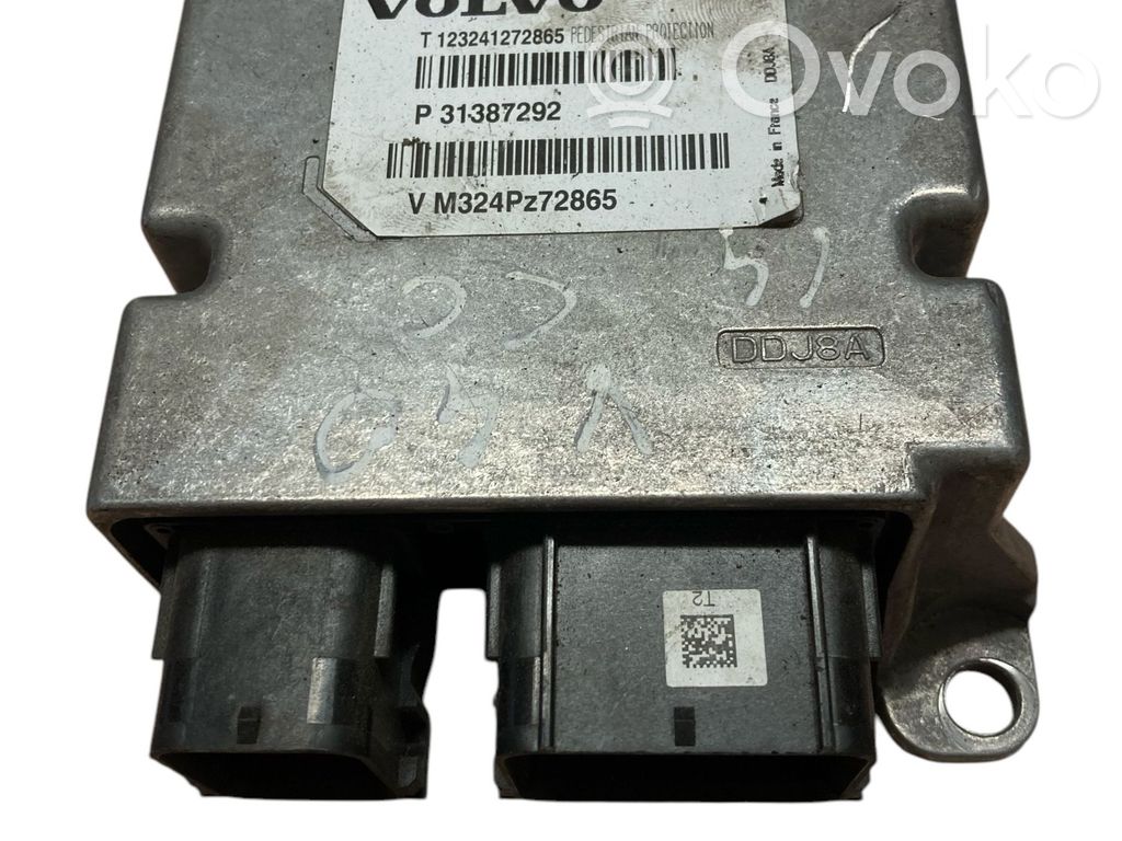 Volvo V40 Airbag control unit/module 