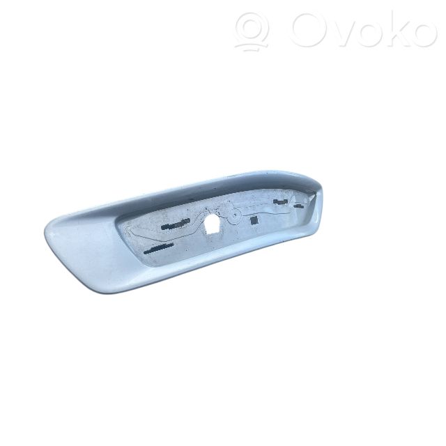 Volvo XC70 Rear tail light reflector 
