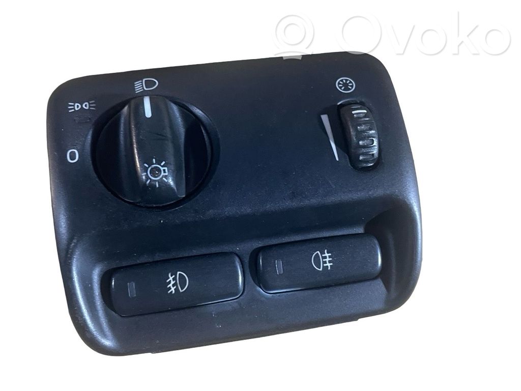 Light switch   8691743,04W13E01