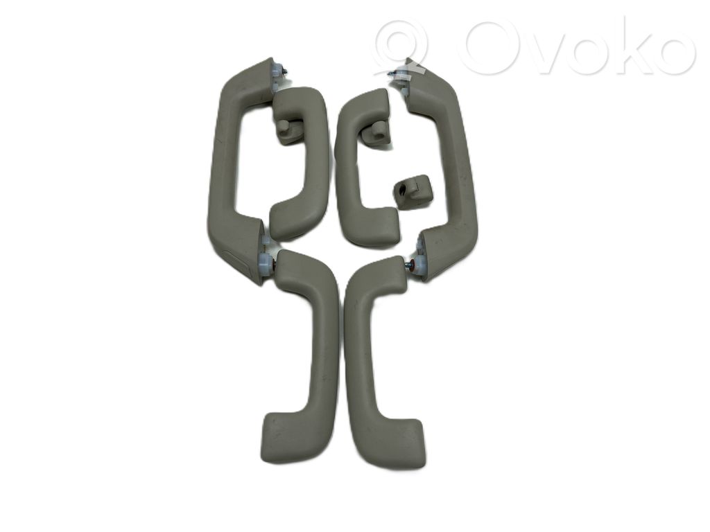 Asidero interior delantero   GJ3H4HTI42