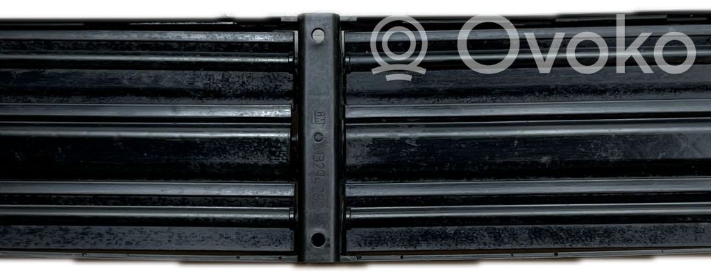 Opel Astra J Intercooler air channel guide 