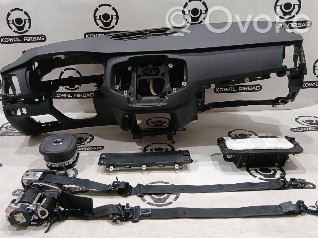 Volvo XC90 Drošības spilvenu komplekts ar paneli 