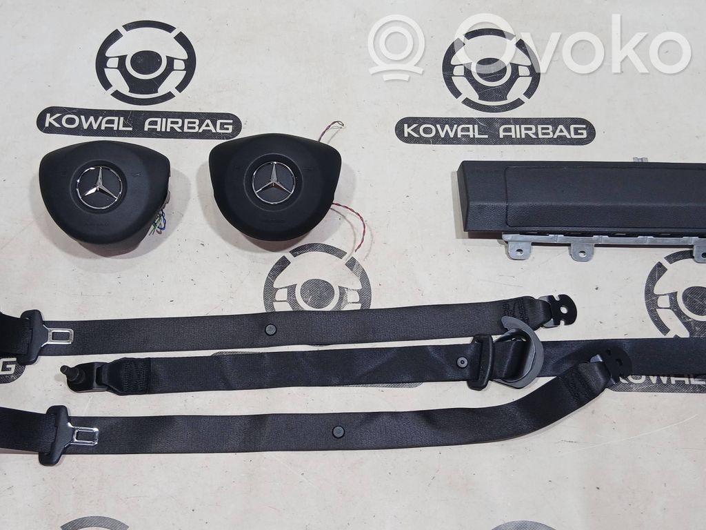 Mercedes-Benz GLA W156 X156 Poduszka powietrzna Airbag chroniąca kolana 