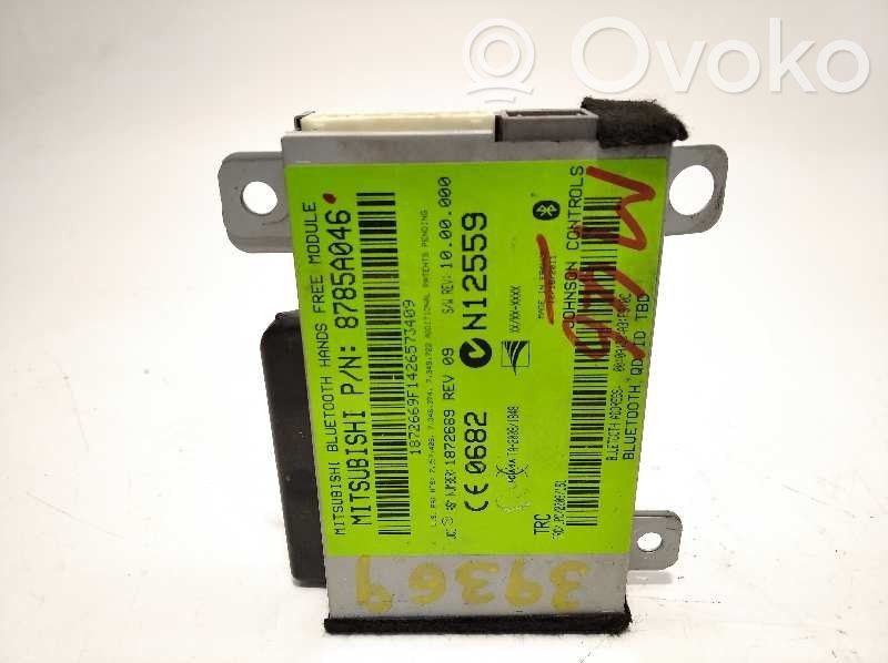 Teléfono   8785A046