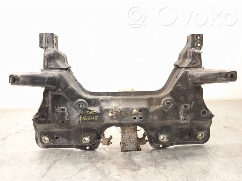Opel Corsa E Priekinis traversas 
