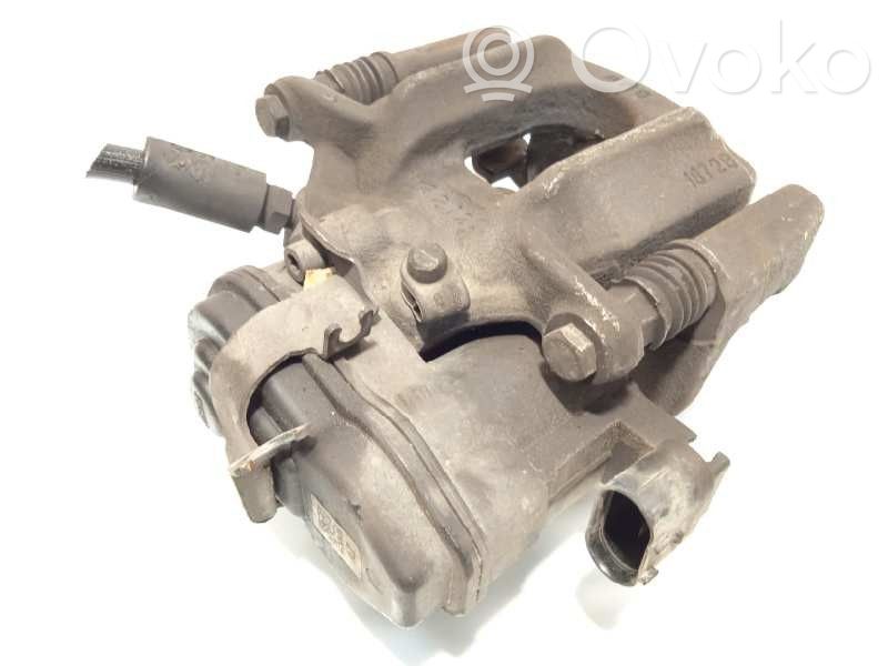 BMW X3 F25 Supporto della pinza del freno posteriore 