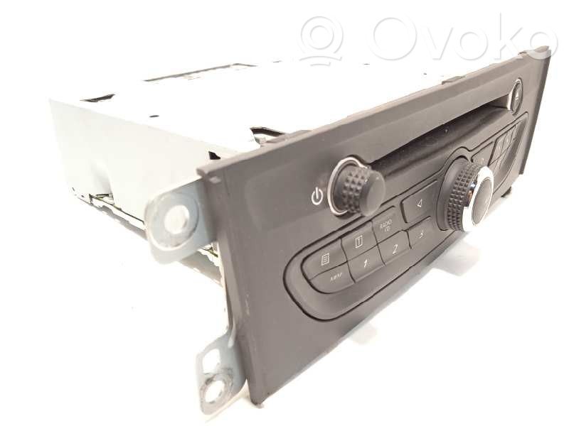 Renault Latitude (L70) Moduł / Sterownik dziku audio HiFi 