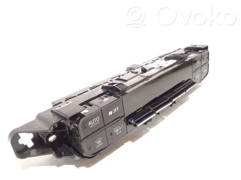 Toyota Prius (XW50) Panel klimatyzacji 