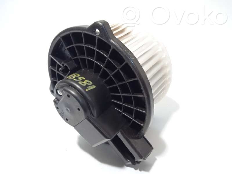 Mazda 2 Mazā radiatora ventilators 