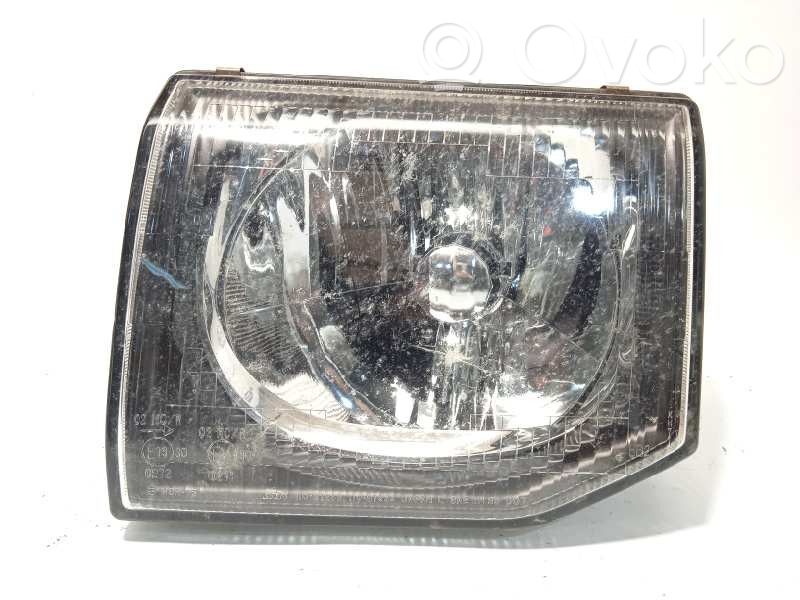 Mitsubishi Montero Phare frontale 