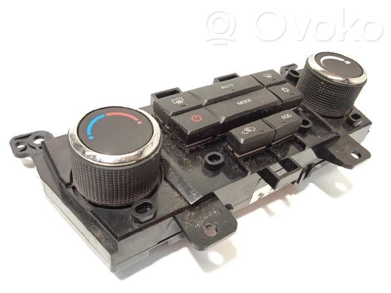 Chevrolet Cruze Climate control unit 