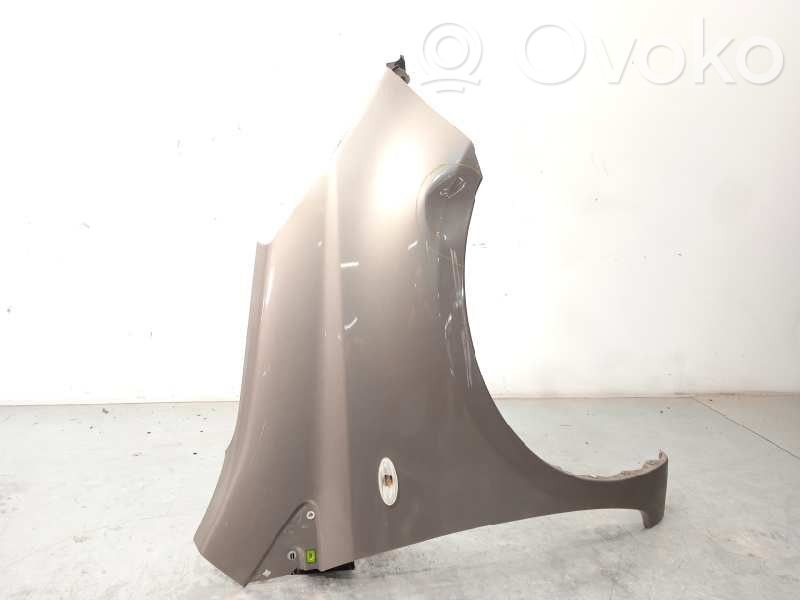 Nissan Note (E11) Sparnas 