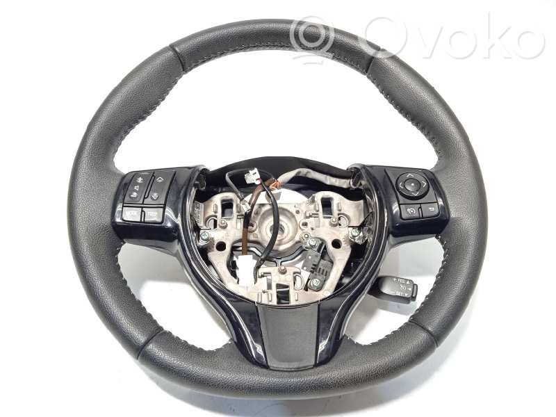 Toyota Yaris Lenkrad 
