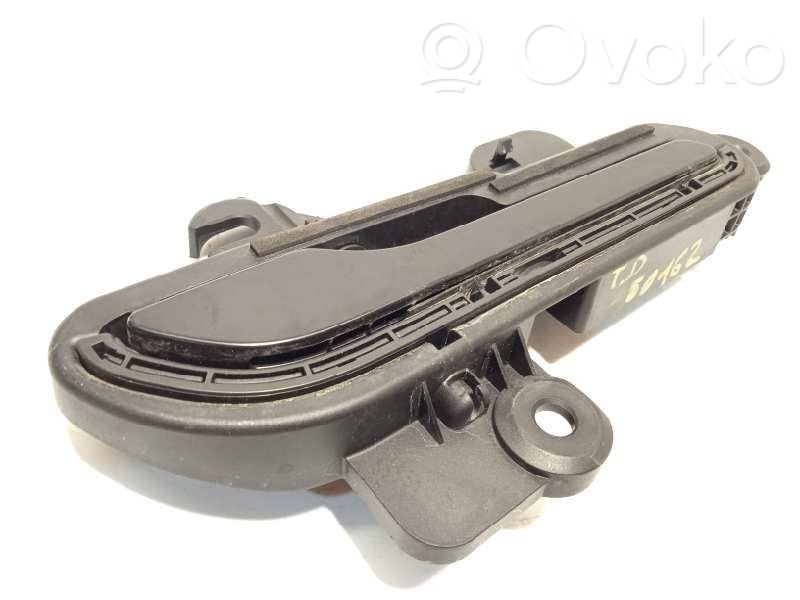 Manecilla externa puerta trasera   152811500D