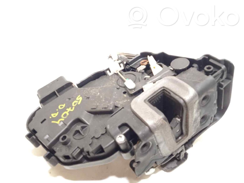 Land Rover Range Rover Sport L320 Zamek drzwi przednich 