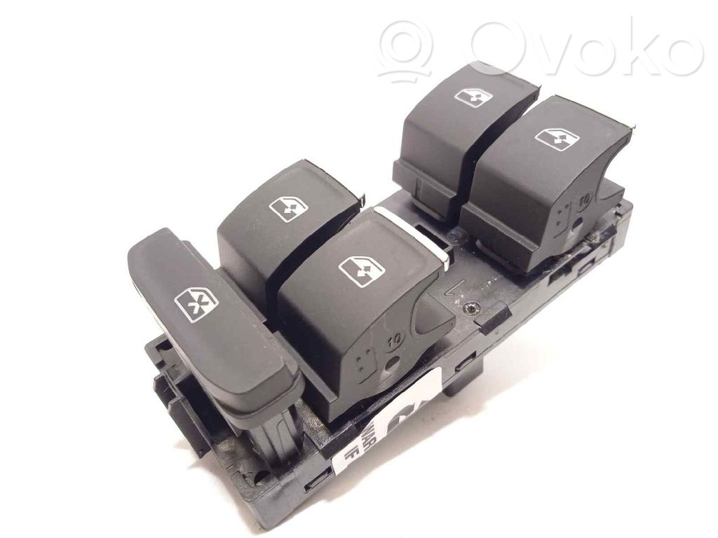 Volkswagen Arteon Electric window control switch 