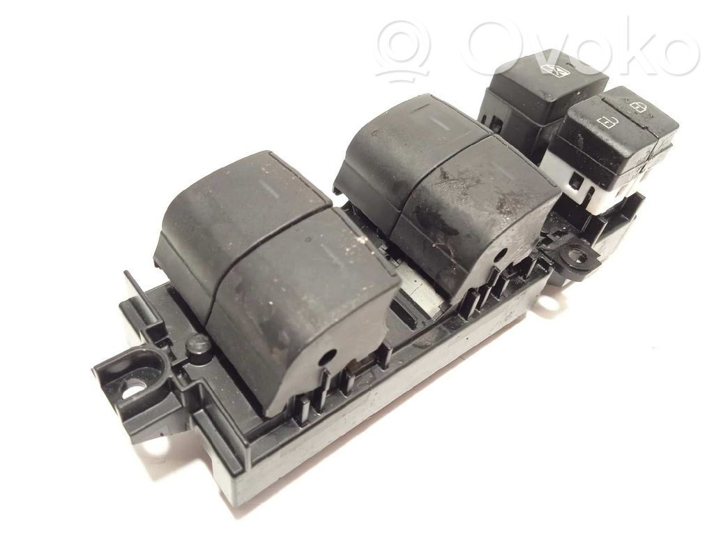 Comutator comandă geamuri electrice   84040F4090