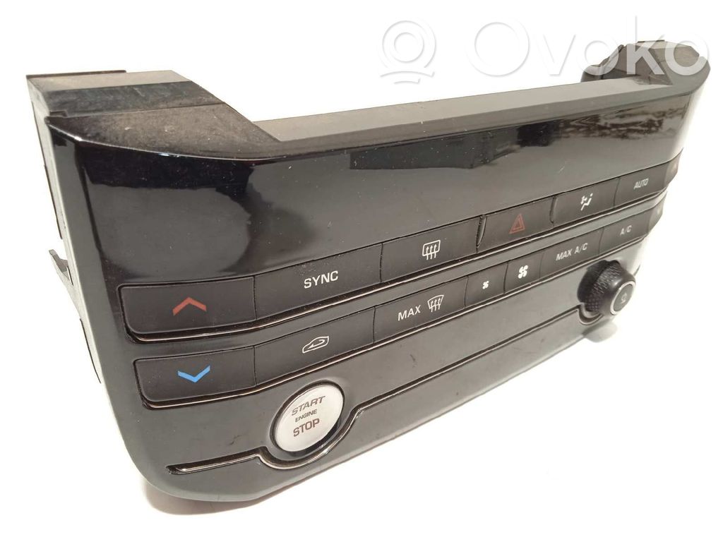 Jaguar XE Climate control unit 