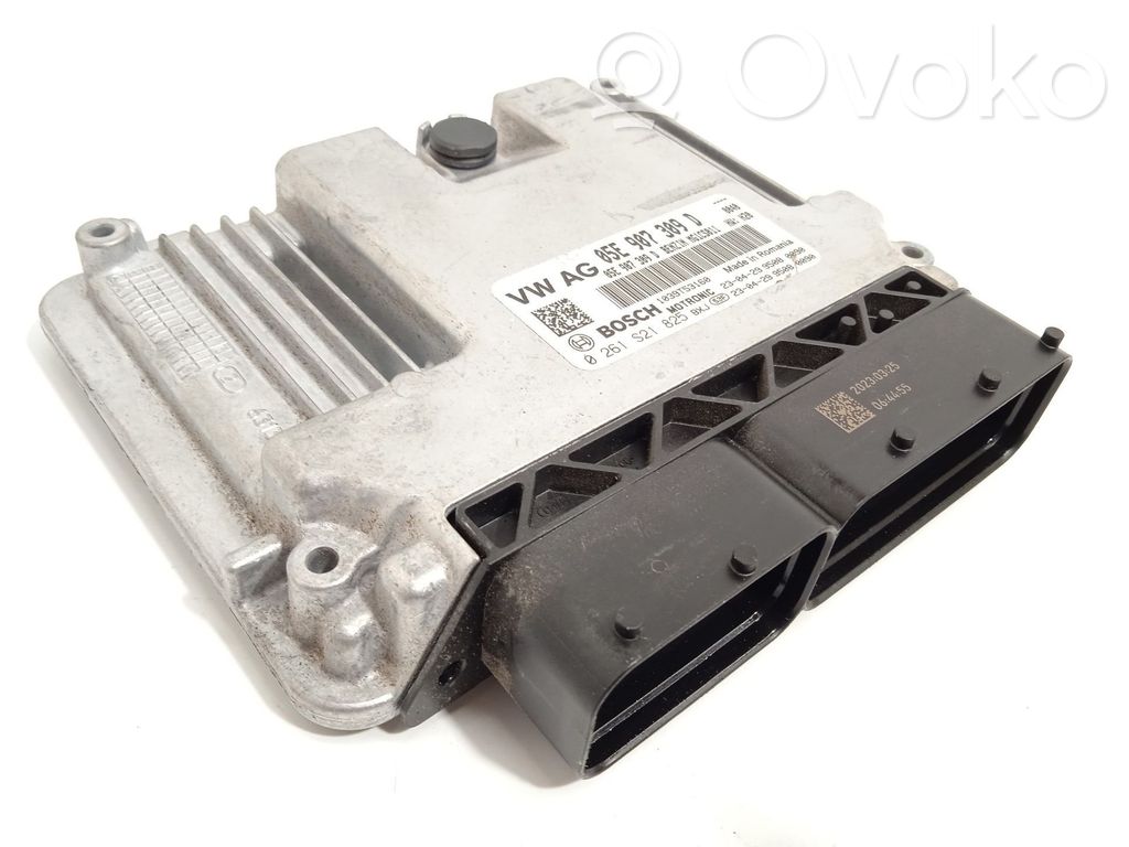 Engine control unit/module   05E907309D,0261S21825