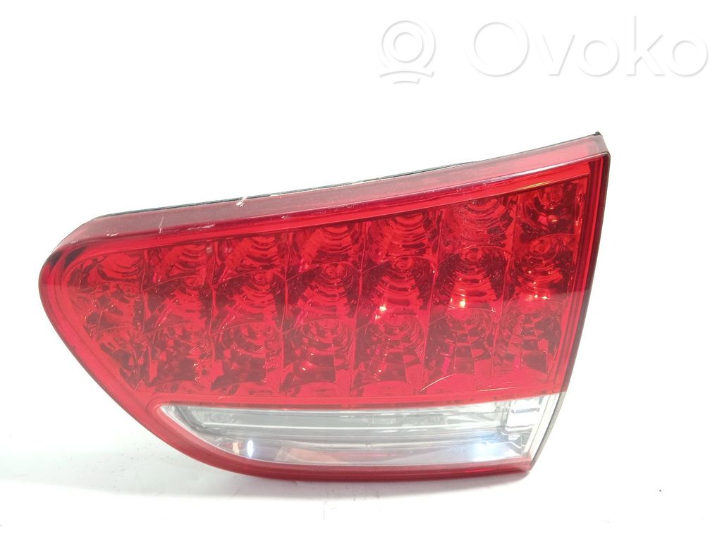 Citroen C-Crosser Takaluukun takavalot 