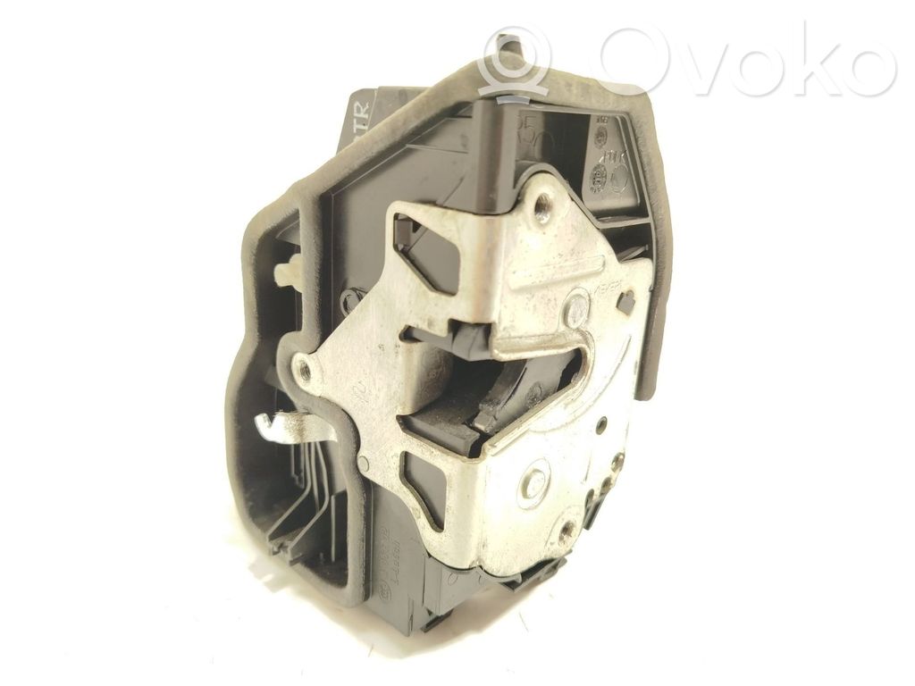 Front door lock   7202146,51217202146