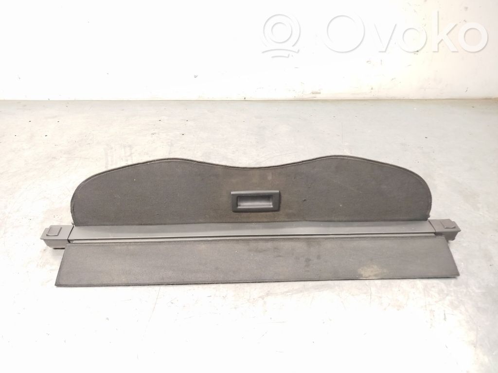 Renault Clio III Takaluukun/tavaratilan kansi 