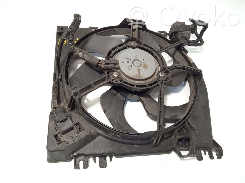Nissan Note (E11) Ventilator electric răcire radiator 
