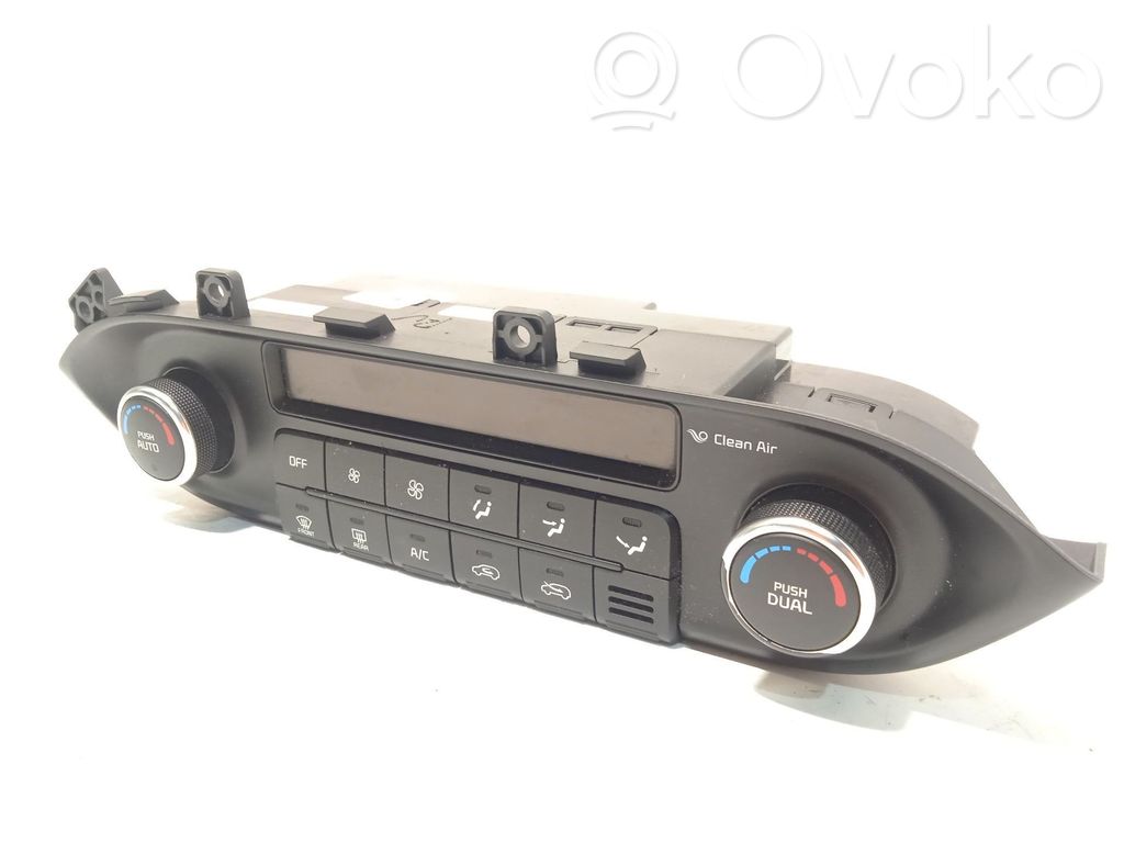KIA Carens III Climate control unit 
