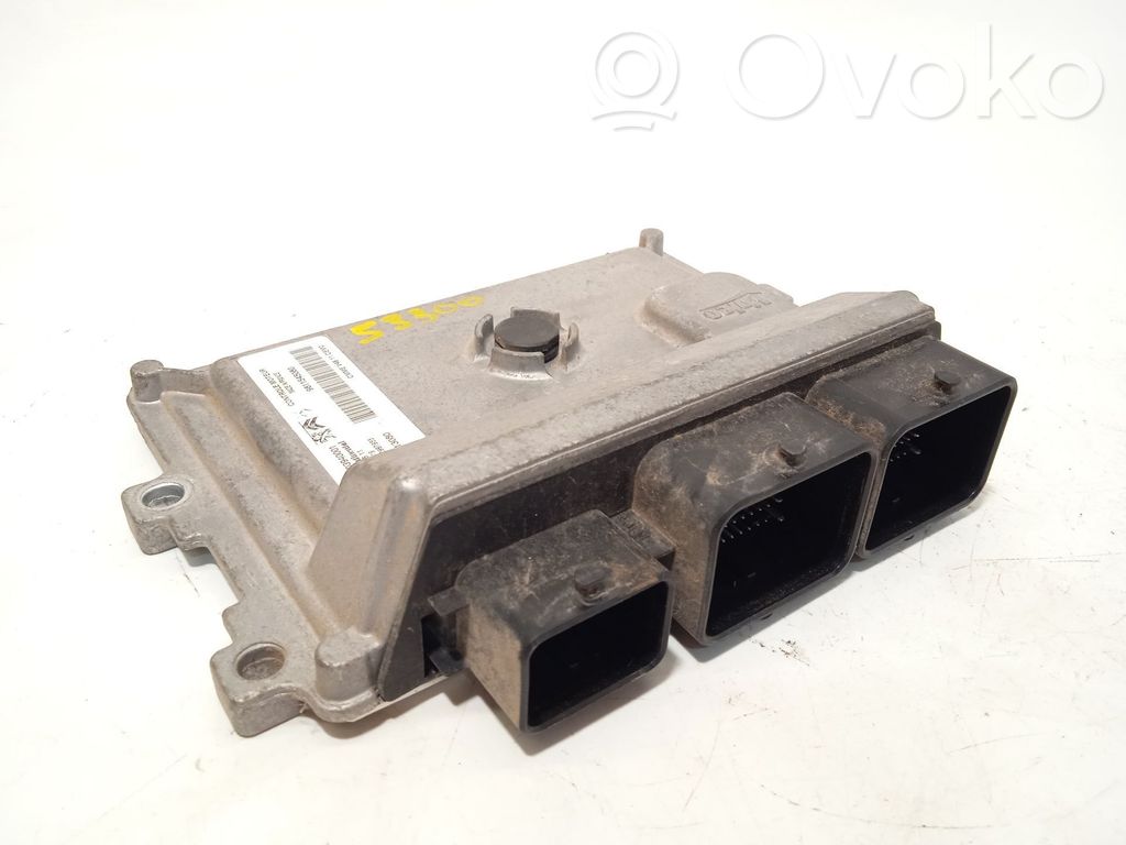 Citroen C4 Cactus Engine control unit/module 