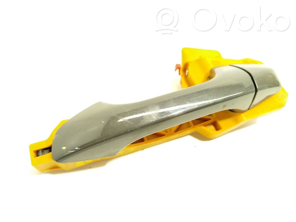 Manecilla externa puerta trasera   83651H8000