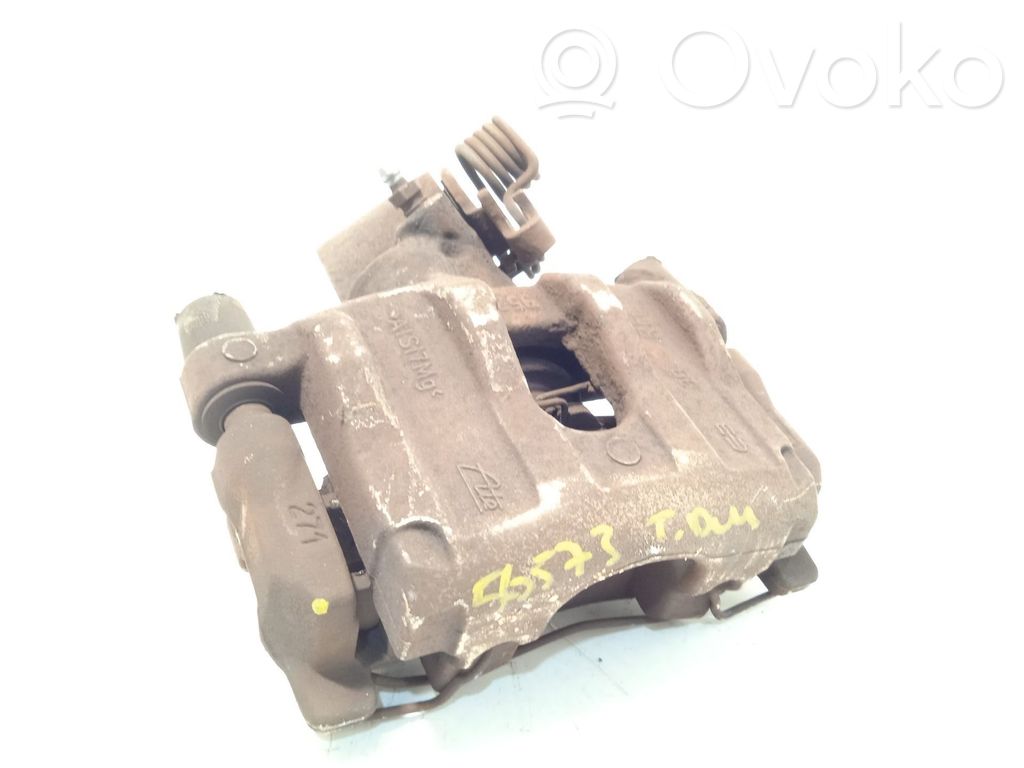 Ford Focus Mocowanie / Zacisk hamulca tylnego 