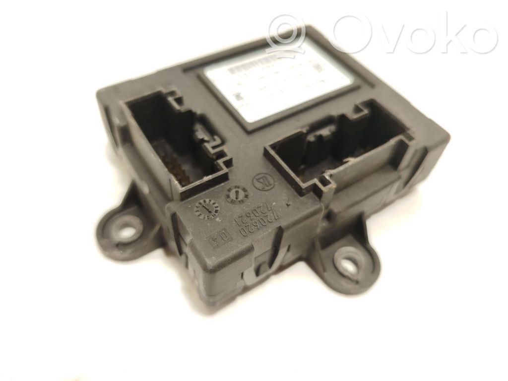 Unidad de control/módulo de la puerta   7G9T14B533EF